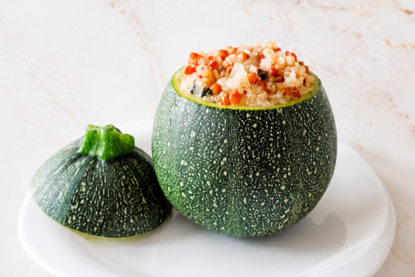 Round zucchini filled with quinoa and lentils