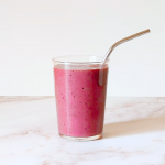 Pear, oat & beet smoothie